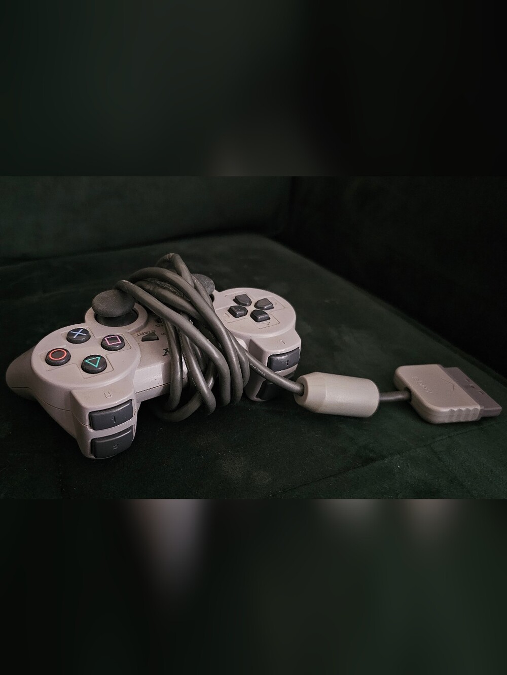 PS1 With Controller - Picture 6 of 9